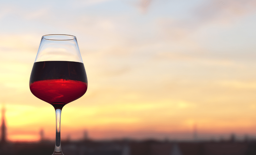 Dlaczego warto pić czerwone wino?
